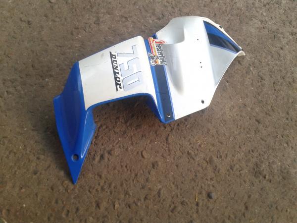 Annonce Flanc carénage gauche yamaha 750 super ténéré 1990