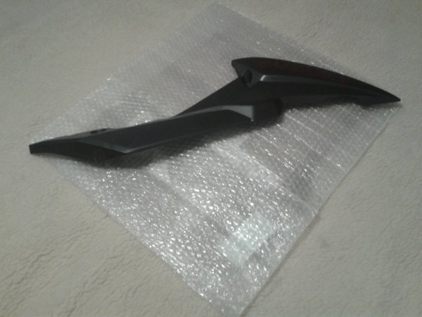 Flanc carénage droit suzuki 750 gsxs 2017 pas cher