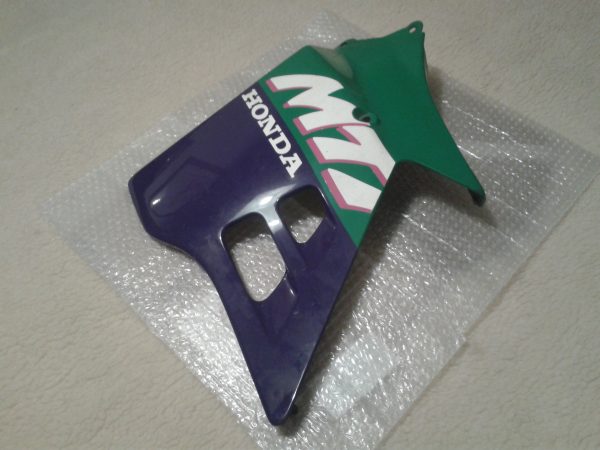 Vente Flc car&eacute;na gauche honda 125 mtxr beach hunter 1990