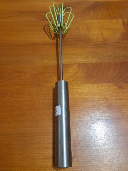 Fouet de cuisine semi automatique