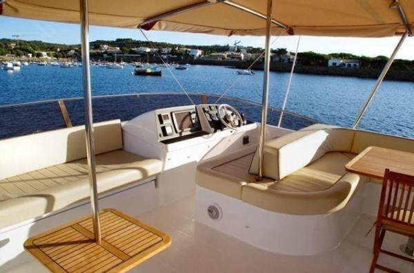 Vente Fountaine pajot queenland 55
