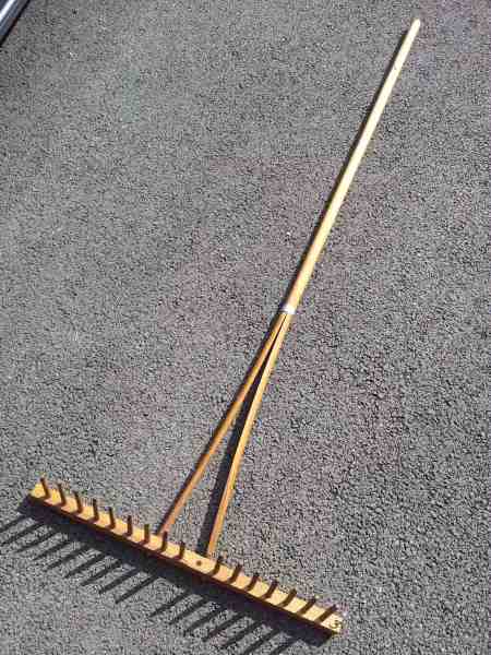 Vente Fourche &agrave; foin en bois