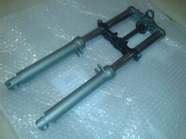 Vente Fourche yamaha 400 fzr 1993