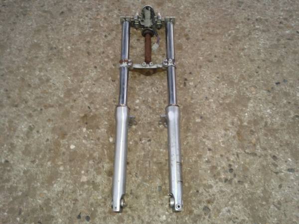 Annonce Fourche yamaha fzx 750 fazer 1988