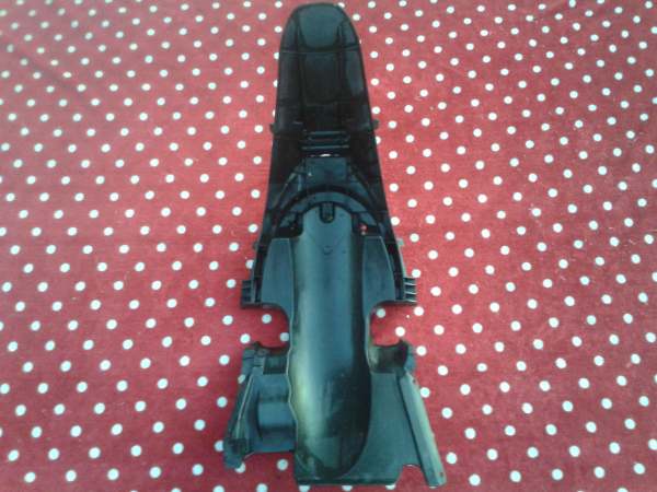 Garde boue arri&eacute;re scooter suzuki 125 sixteen 2014 pas cher