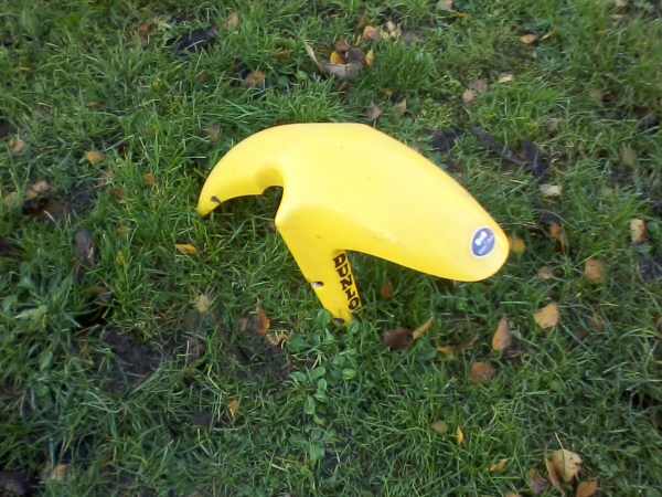 Garde boue avant apprillia 125 futura 1991 pas cher