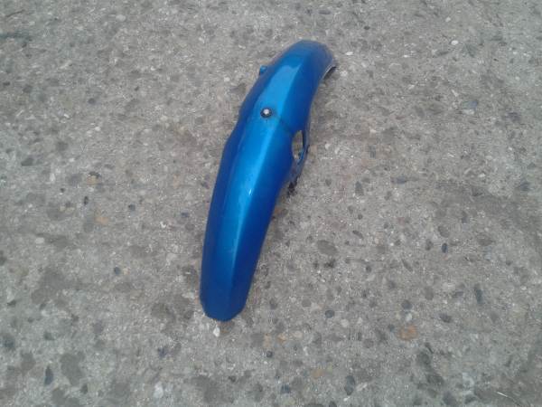 Vente Garde boue avant bleu honda 125 twin 1982