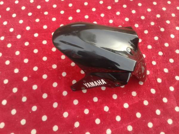 Garde boue avant scooter yamaha 50cc aerox 2018 pas cher