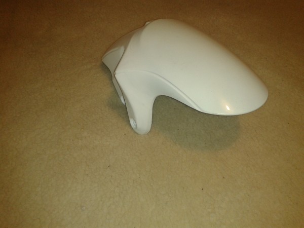 Garde boue avant suzuki 650 gladyus 2017 pas cher