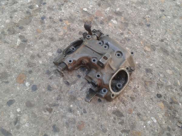 Haut de culasse suzuki 600 dr djebel 1988 pas cher