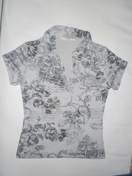 Haut t.36 ou t.40 neuf pas cher