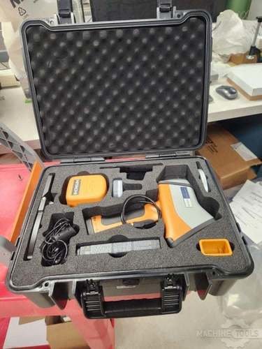 Vente Hitachi x-met8000 smart handheld xrf analyzer