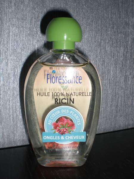 Huile de ricin ou cire visage neuf