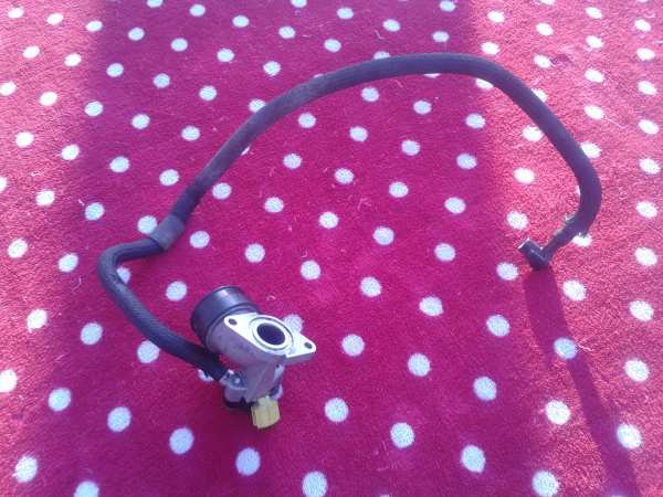 Injecteur scooter suzuki 125 sixteen 2014 pas cher