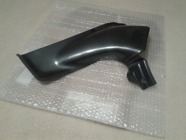 Int&eacute;rieur car&eacute;nage droit kawasaki zx9r 1996 pas cher