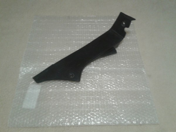 Int&eacute;rieur car&eacute;nage gauche honda 900 cbr 199