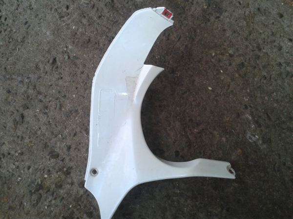 Int&eacute;rieur de car&eacute;nage gauche honda 1000 cbr 1987