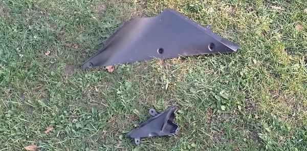 Interieur flanc carenage kawasaki 1400 zzr 2024 pas cher