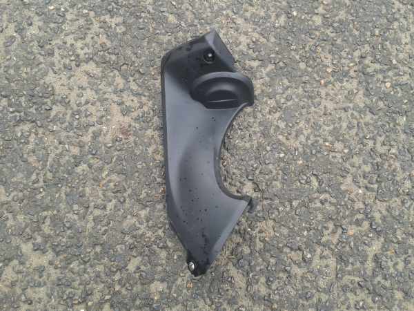 Int&eacute;rieur gauche yamaha r6 2002