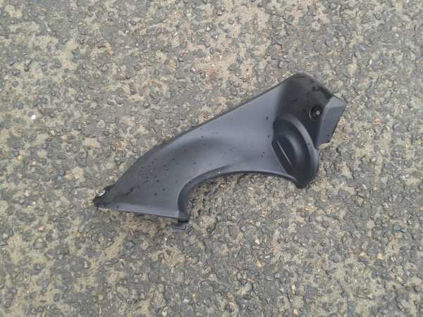 Int&eacute;rieur gauche yamaha r6 2002 pas cher