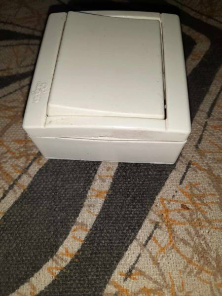 Interrupteur logo ingelec - va et vient