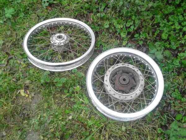 Jantes a rayons honda 1000 goldwin 1975 pas cher