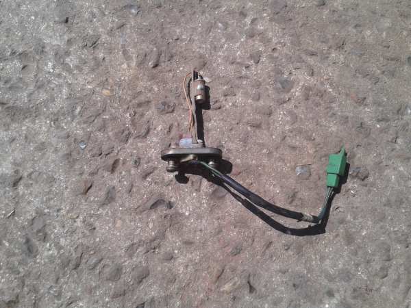 Annonce Jauge &eacute;ssence yamaha 400 fzr rr 1993