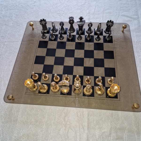 Jeu d'échec en laiton