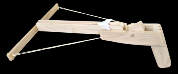 Jeu de fl&eacute;chettes pour salon, livr&eacute; en kit, neuf