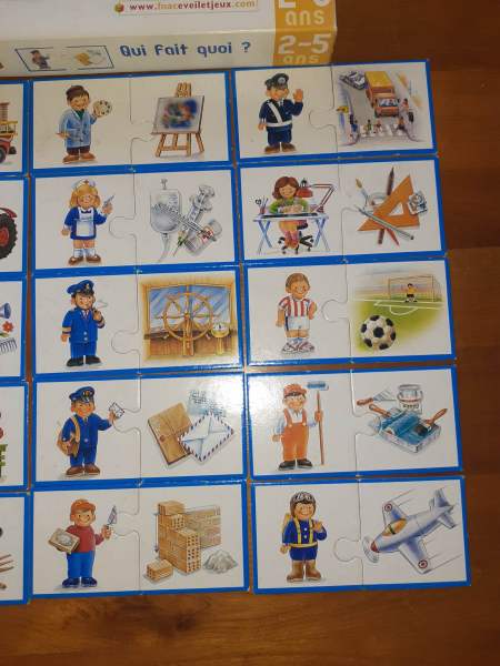 Jeu de soci&eacute;t&eacute; qui fait quoi ? pas cher