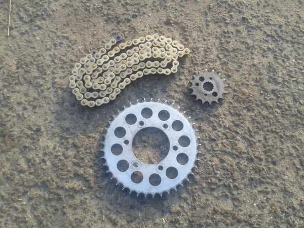 Vente Kit chaine d occasion kawasaki zx9r 2001