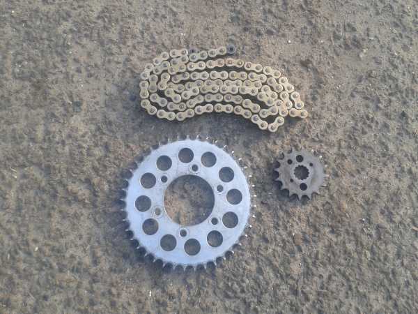 Annonce Kit chaine d occasion kawasaki zx9r 2001