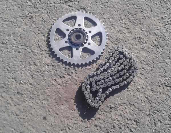 Kit chaine kawasaki er6 2014 pas cher