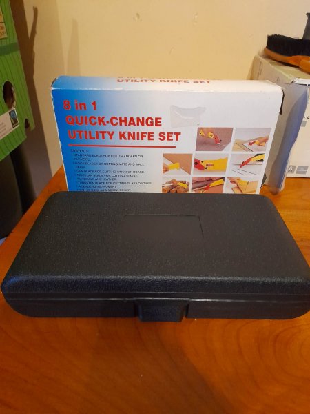 Annonce Kit outils &agrave; main 8 en 1 - d&eacute;coupe vissage mesure