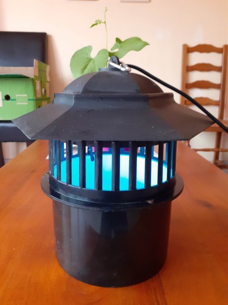Lampe anti moustique avec ventilateur pas cher