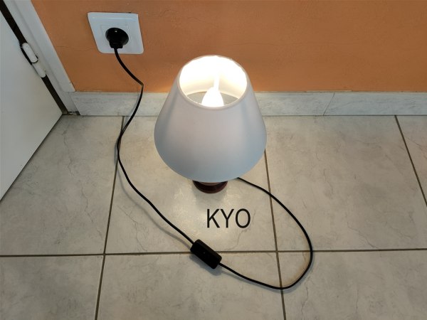 Vente Lampe chevet bois &agrave; poser, abat-jour blanc tissu
