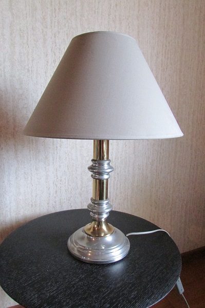 Lampe de salon , étain et métal doré , 1970s