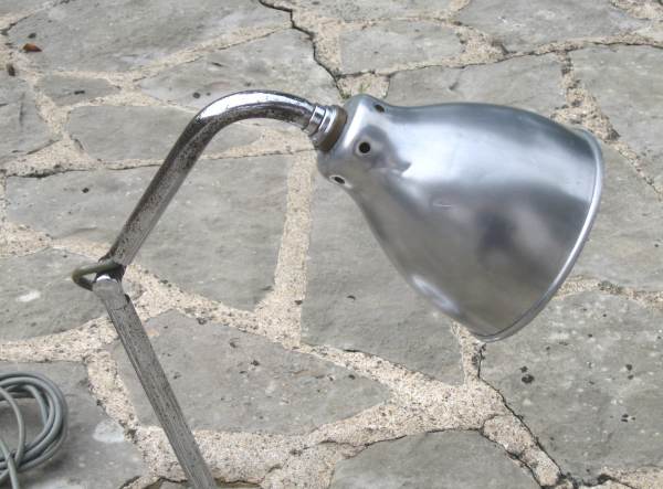 Annonce Lampe industrielle vintage ki-e-klair n&deg; 18