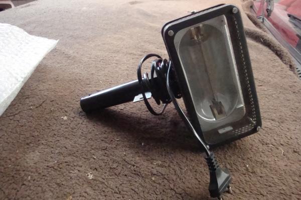 Vente Lampe torche halogene