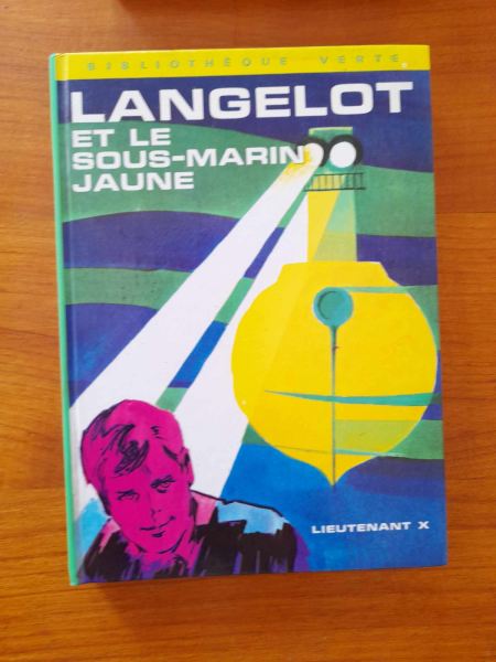 Langelot et le sous marin jaune  - lieutenant x