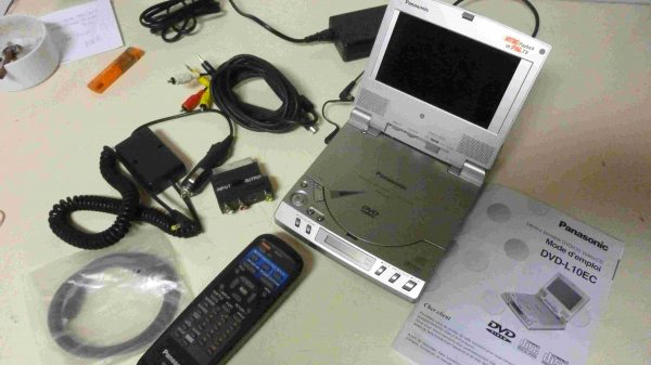 Lecteur cd-dvd panasonic dvd-l10ec