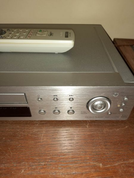 Annonce Lecteur dvd sony ns 905 v