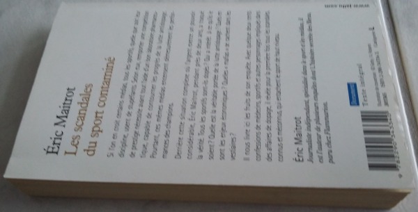 Vente Les scandales du sport contamin&eacute; - tr&egrave;s bon &eacute;tat