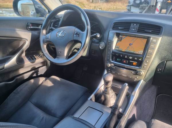 Annonce Lexus is220d 177cv 130kw gps airco cruise caméra j