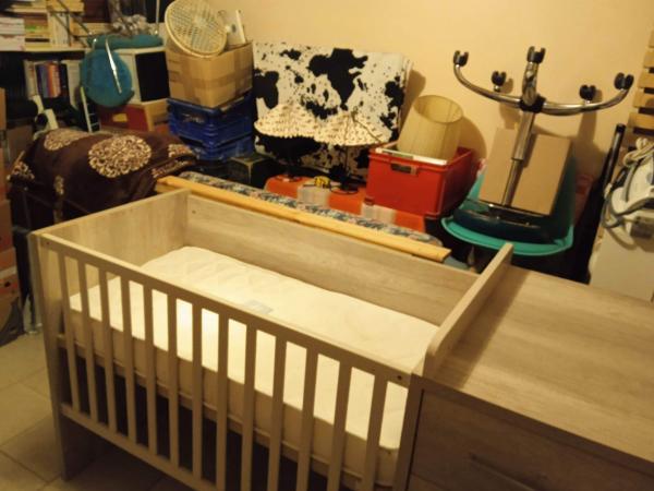 Lit commode table &agrave; langer sauthon