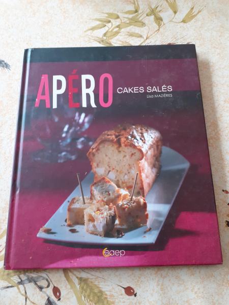 Livre apéro cakes salés