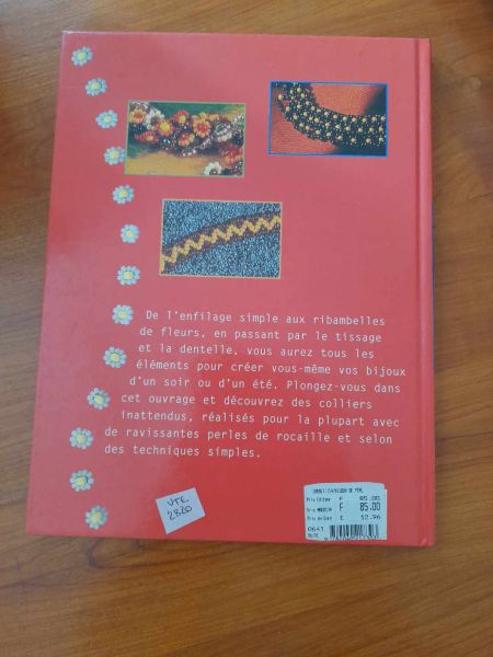 Vente Livre bijoux de perles