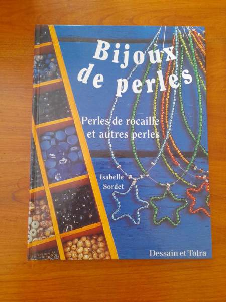 Livre bijoux de perles