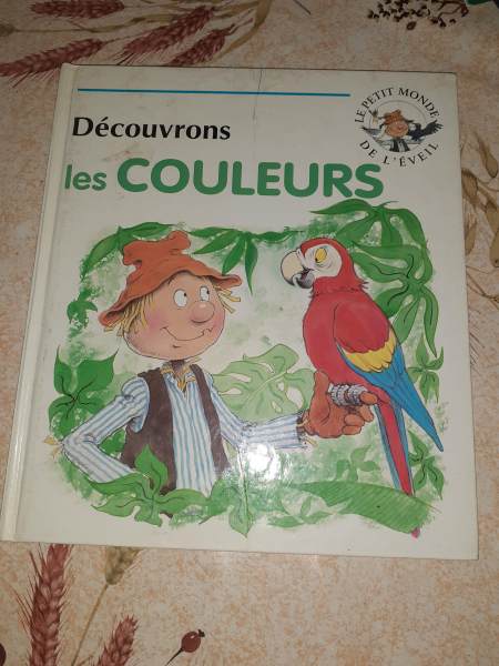 Livre découvrons les couleurs