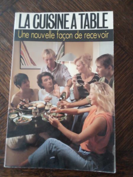 Livre la cuisine a table